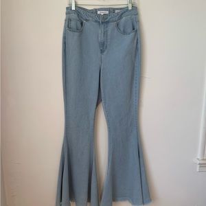 A Beautiful Soul Bell Bottom Lace Up Jeans
